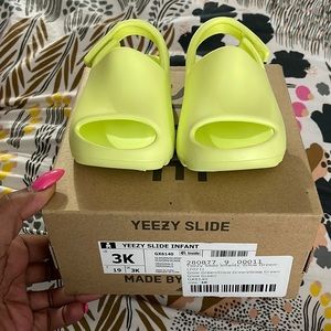 Infant Yeezy Slide